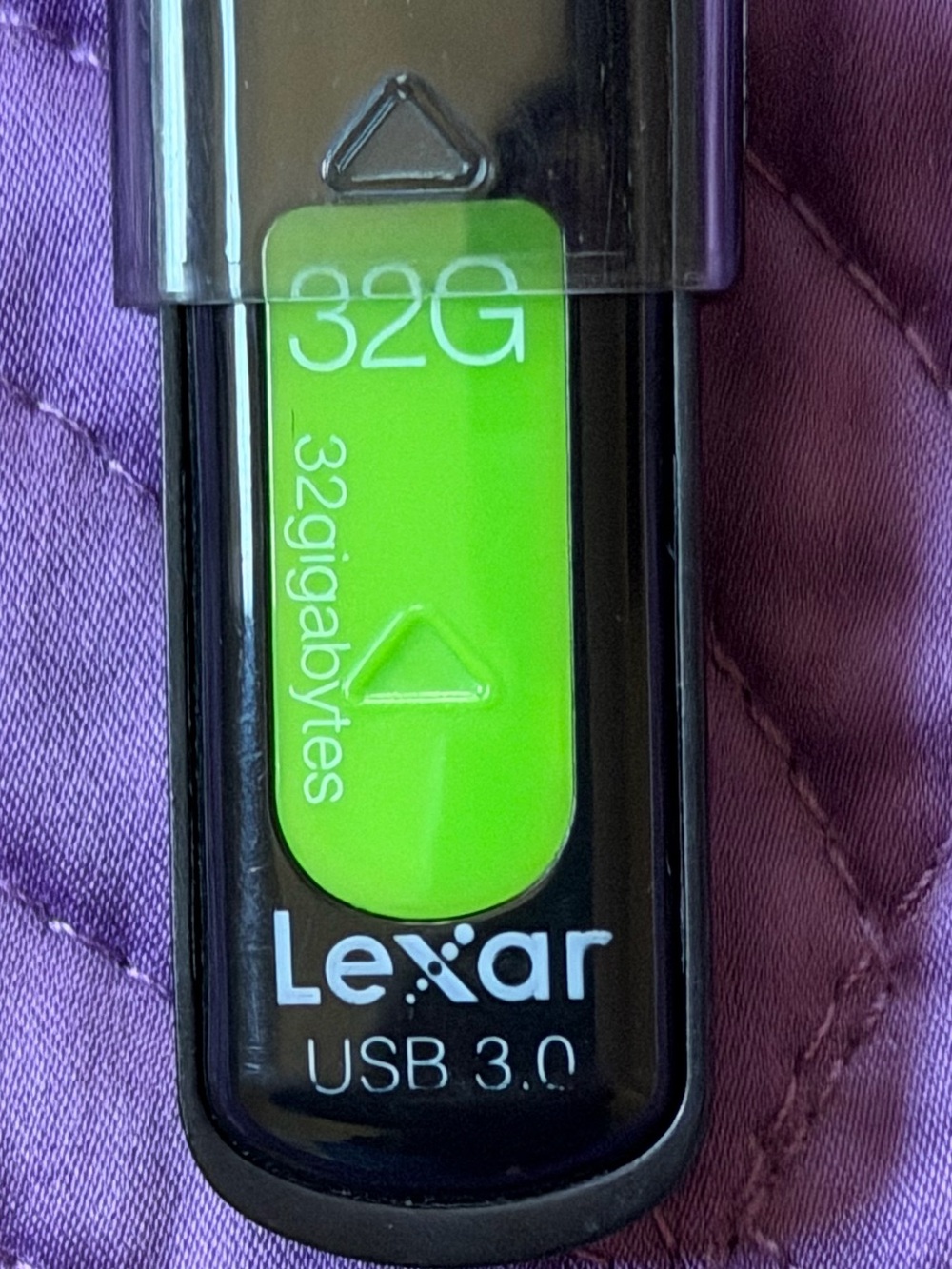 Barely use  Lexar- USB key - Picture 2 of 2